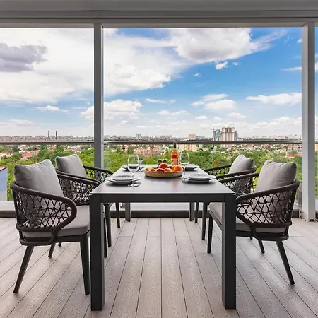 Marinist Daire Odessa